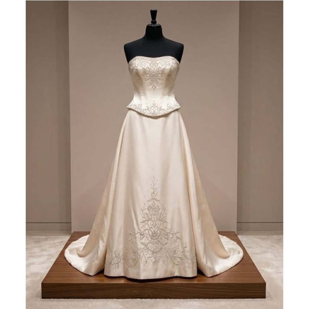 Da Vinci Bridal Style 8051 Ivory Beaded Wedding Dress Size 6 With Train